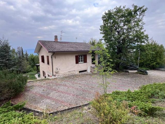 Villa in vendita a Bettola PC