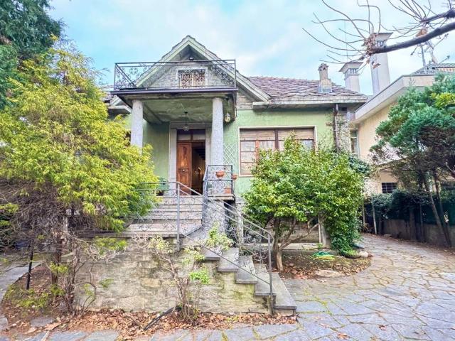Villa in vendita a Beura Cardezza VB