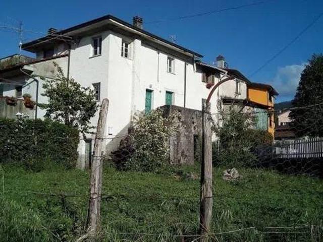 Villa in vendita a Beverino SP