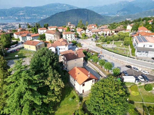 Villa in vendita a Bee VB