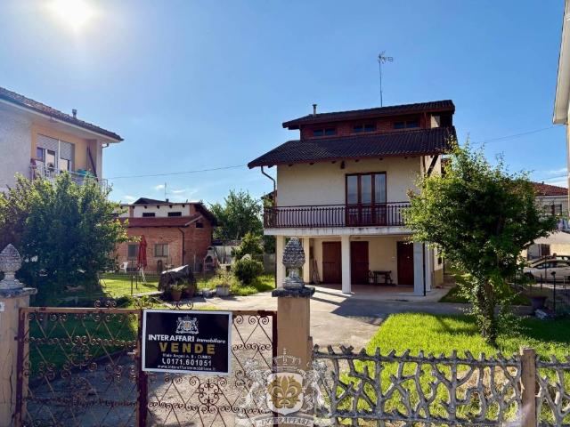 Villa in vendita a Beinette CN