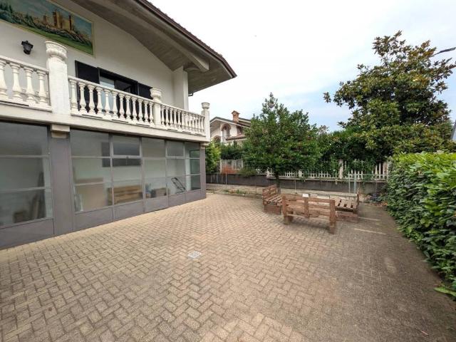 Villa in vendita a Beinette CN