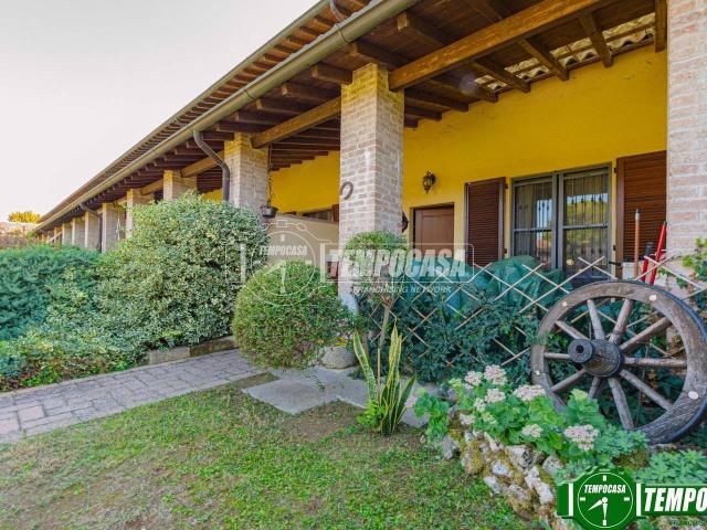 Villa in vendita a Belgioioso