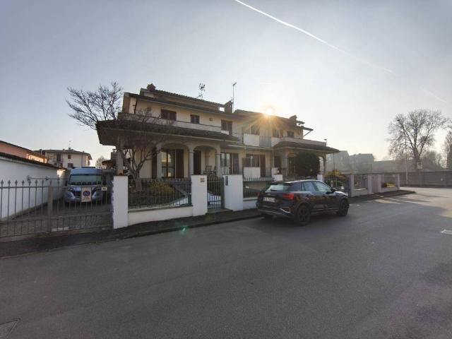 Villa in vendita a Belgioioso PV