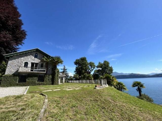Villa in vendita a Belgirate VB