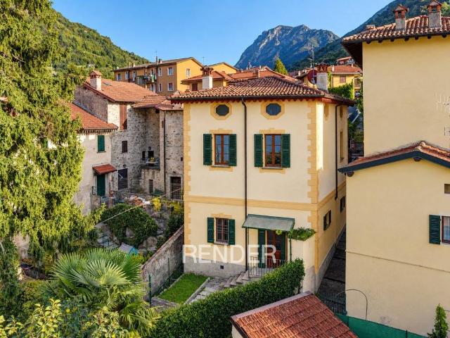 Villa in vendita a Bellano LC