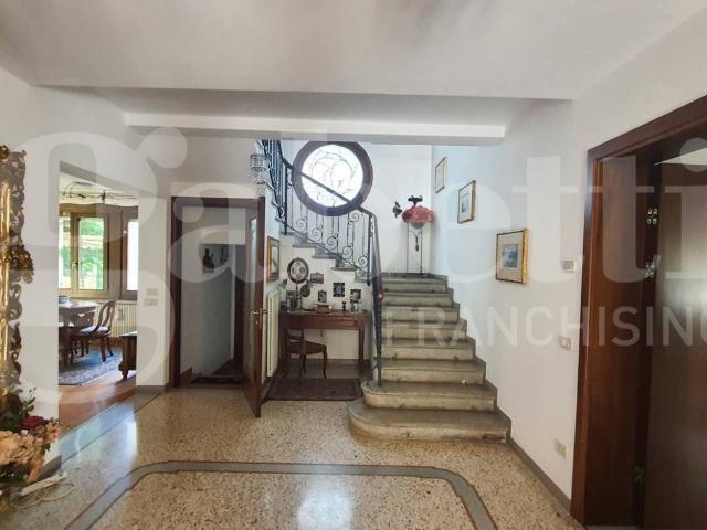 Villa in vendita a Belluno BL