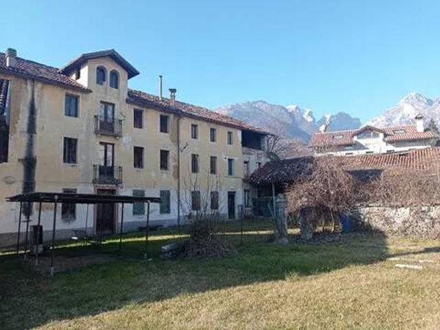 Villa in vendita a Belluno BL