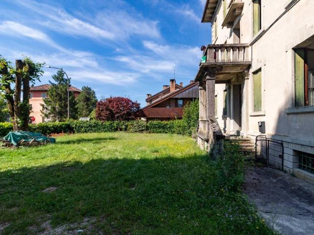 Villa in vendita a Belluno BL