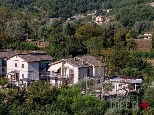 Villa in vendita a Belmonte in Sabina RI