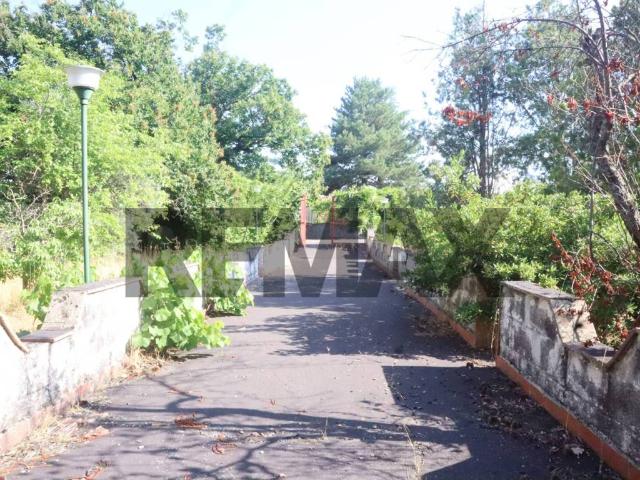 Villa in vendita a Belpasso CT