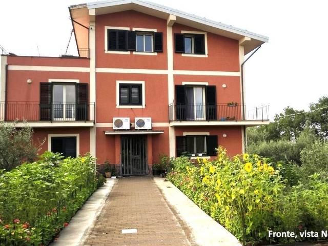 Villa in vendita a Belpasso CT