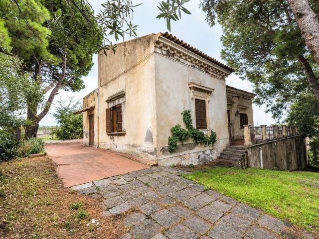 Villa in vendita a Belpasso CT