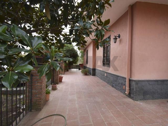 Villa in vendita a Belpasso CT