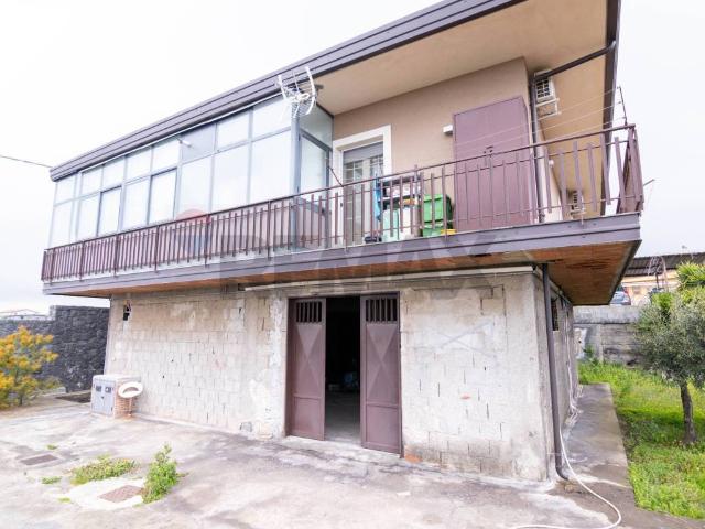 Villa in vendita a Belpasso CT
