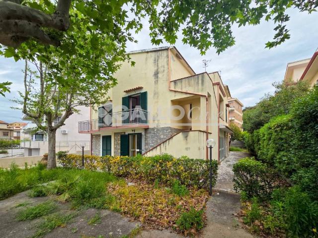 Villa in vendita a Belvedere Marittimo CS