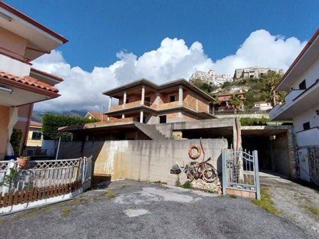 Villa in vendita a Belvedere Marittimo CS