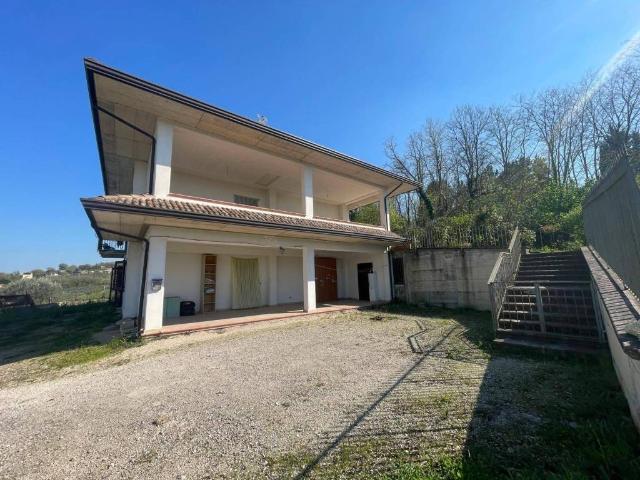 Villa in vendita a Benevento BN