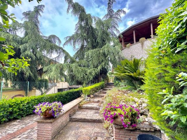 Villa in vendita a Benevento BN