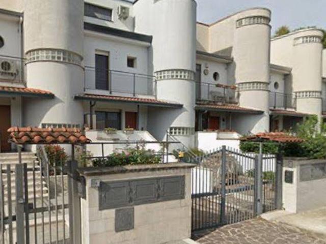 Villa in vendita a Benevento BN