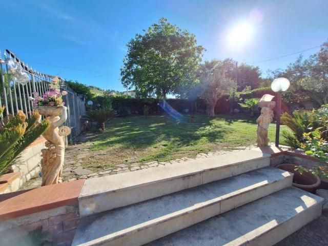 Villa in vendita a Benevento BN