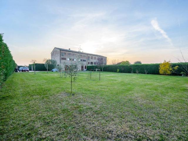 Villa in vendita a Bentivoglio BO