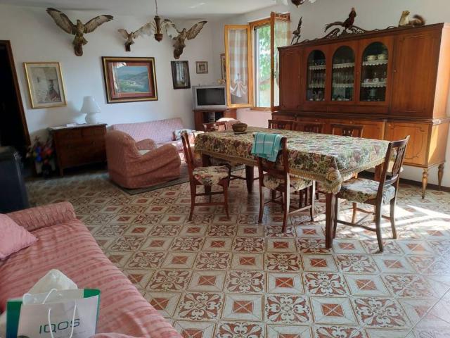Villa in vendita a Berceto PR