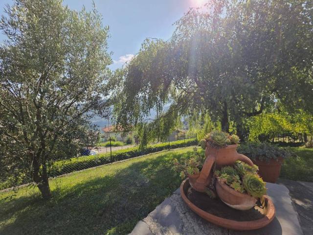 Villa in vendita a Berbenno BG