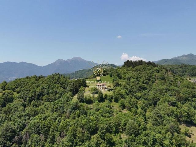 Villa in vendita a Berbenno BG