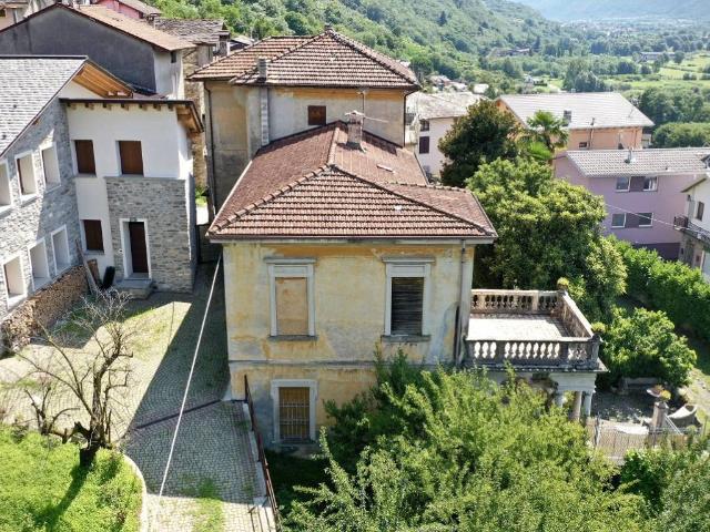 Villa in vendita a Berbenno di Valtellina SO