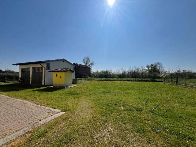 Villa in vendita a Bergamasco AL