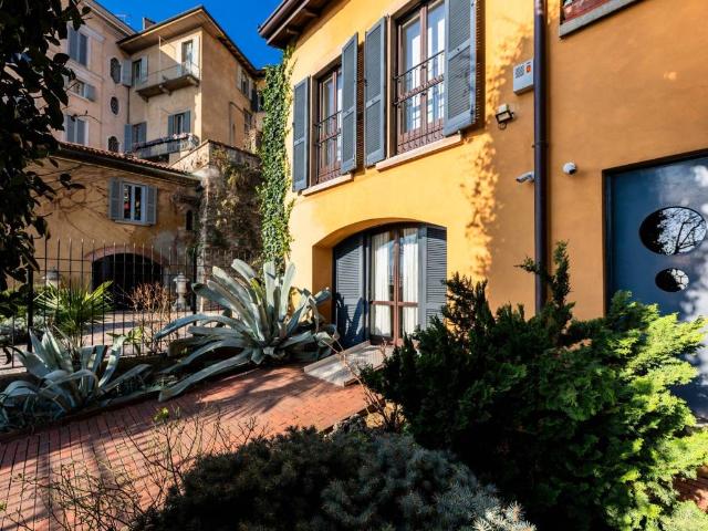 Villa in vendita a Bergamo BG