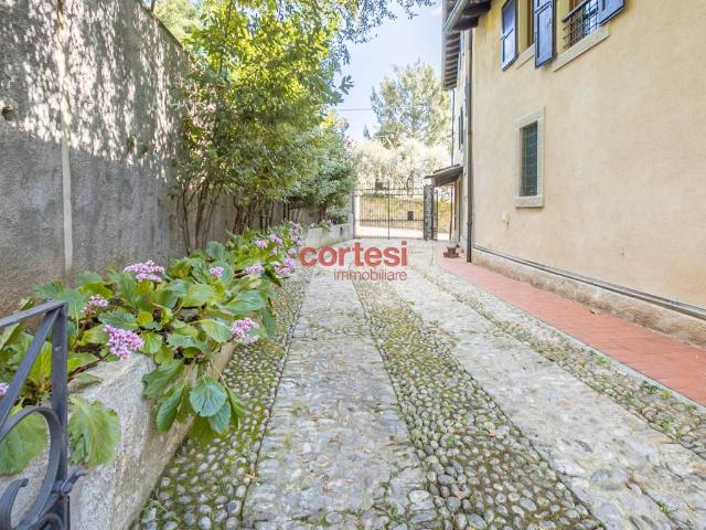Villa in vendita a Bergamo BG
