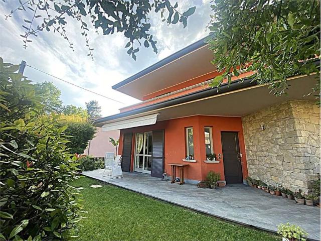 Villa in vendita a Bergamo BG