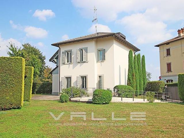 Villa in vendita a Bergamo BG