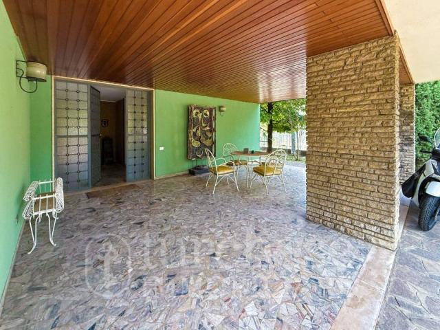 Villa in vendita a Bergamo BG