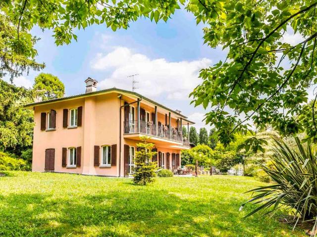 Villa in vendita a Bergamo BG