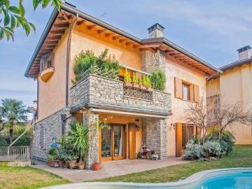 Villa in vendita a Bergamo BG
