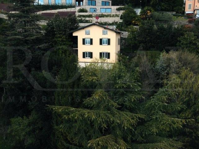 Villa in vendita a Bergamo BG