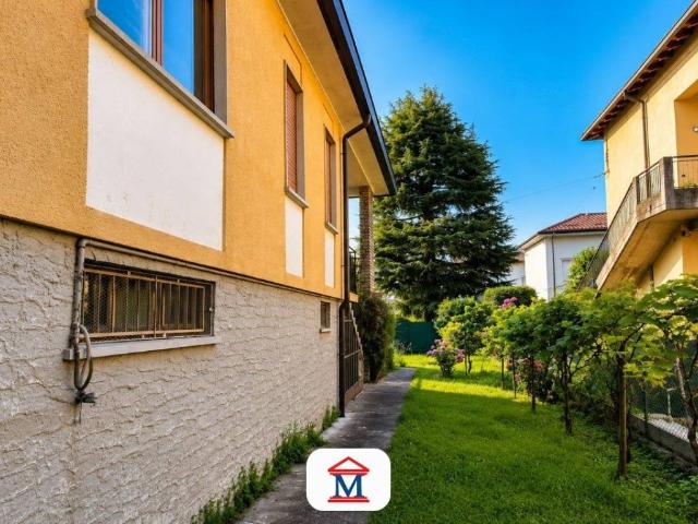 Villa in vendita a Bergamo BG