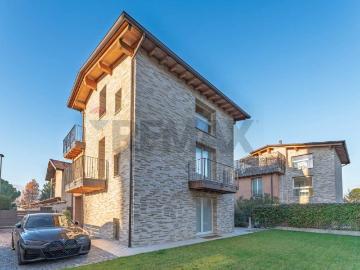 Villa in vendita a Bergamo BG
