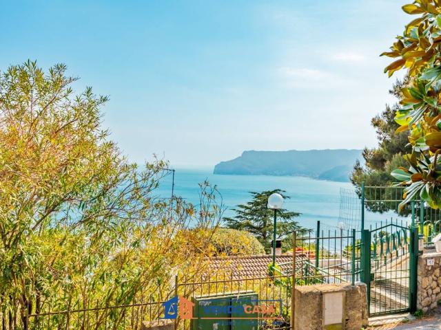 Villa in vendita a Bergeggi SV
