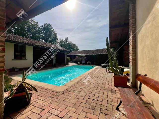 Villa in vendita a Bereguardo PV