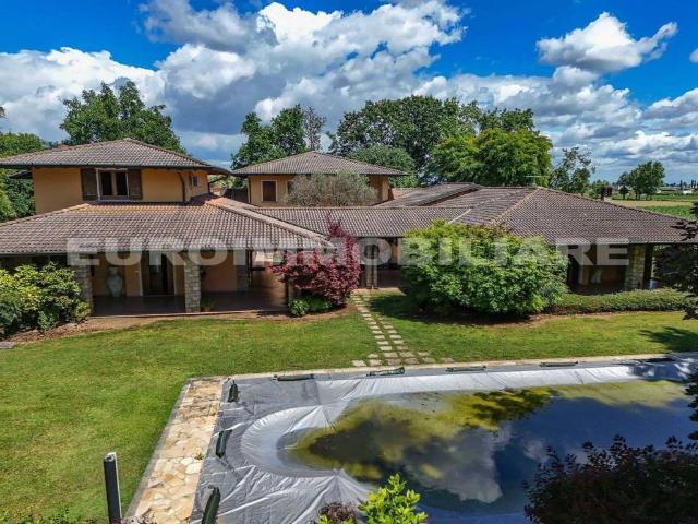 Villa in vendita a Berlingo BS