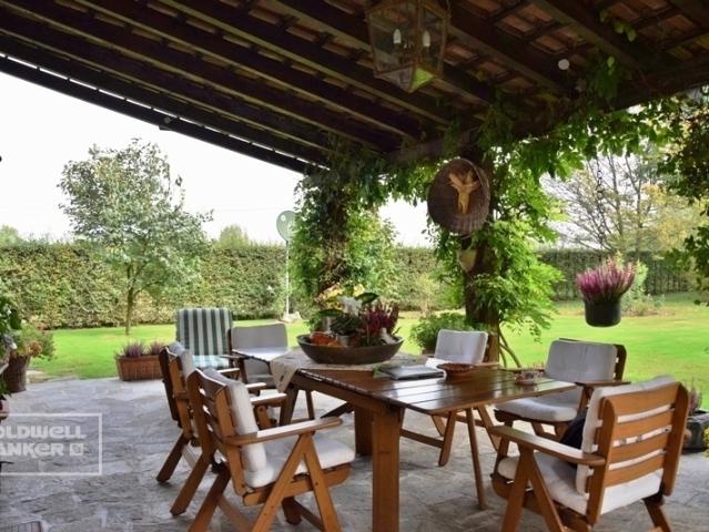 Villa in vendita a Bernate Ticino