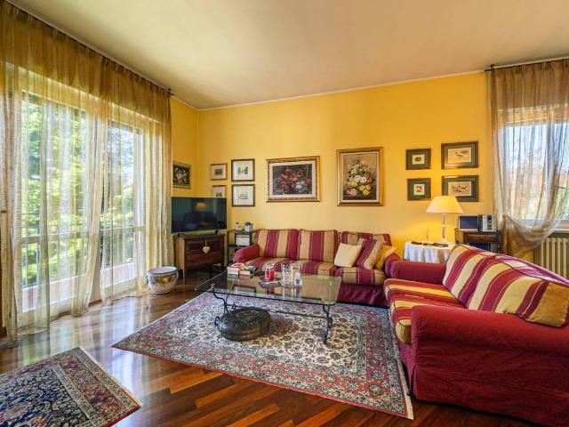 Villa in vendita a Bernareggio MB