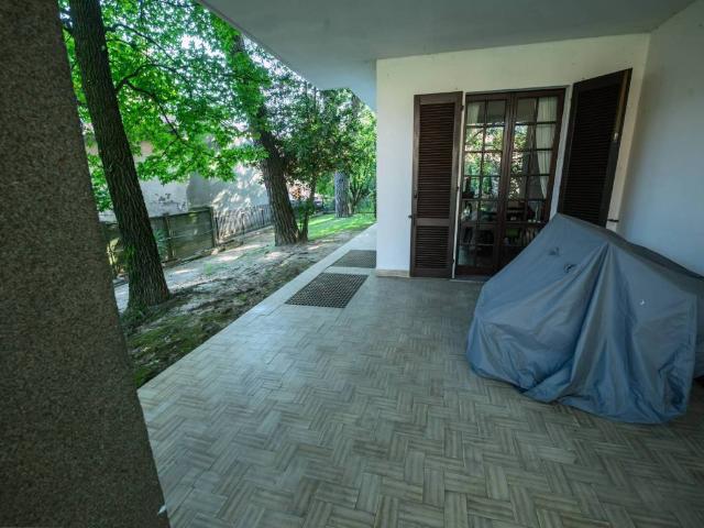 Villa in vendita a Bernareggio MB