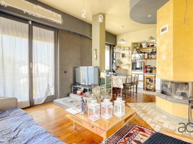 Villa in vendita a Bernareggio MB