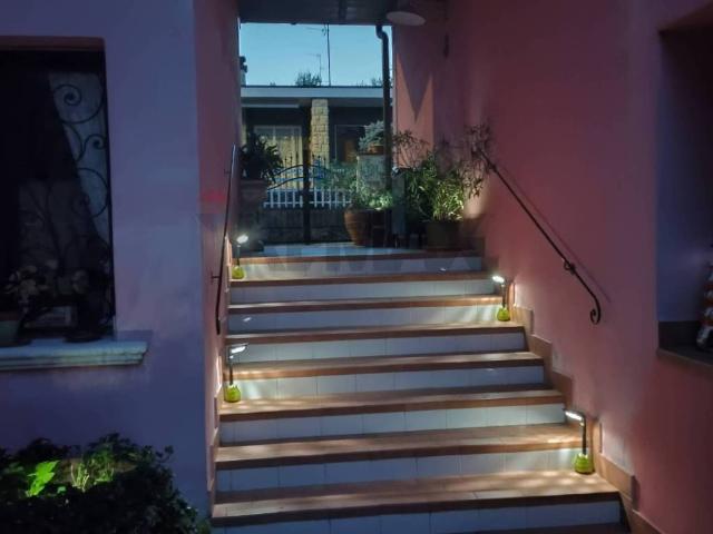 Villa in vendita a Bernareggio MB