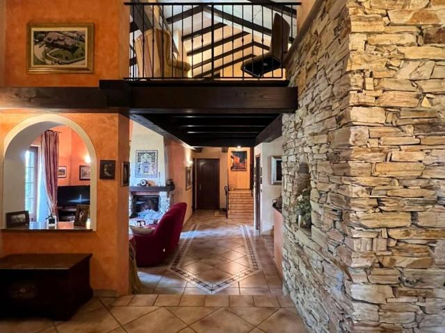 Villa in vendita a Bernezzo CN